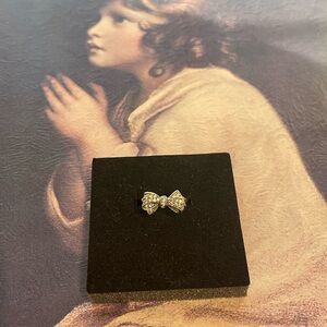 Chic 925 Silver Bow Ring